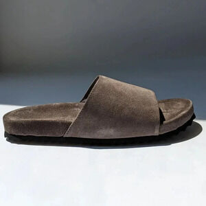 NWT The Men's Store Bloomingdale's Slide Grey Suede Sandals Size 7 (MSRP $145)
